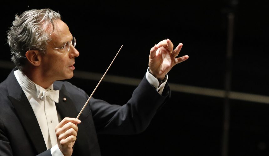 Torna il ciclo Mahler: il maestro Fabio Luisi dirige la Sinfonia n. 9 Torna il ciclo Mahler: il maestro Fabio Luisi dirige la Sinfonia n. 9